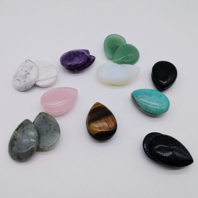 XMHOME 20pcs Teardrop Shaped Stone Assorted Gemstones 10 Colors 35 * 25 * 7mm Worry Stone Multi-Color Cabochons Crystal Healing Beads for Jewelry Making Wholesale